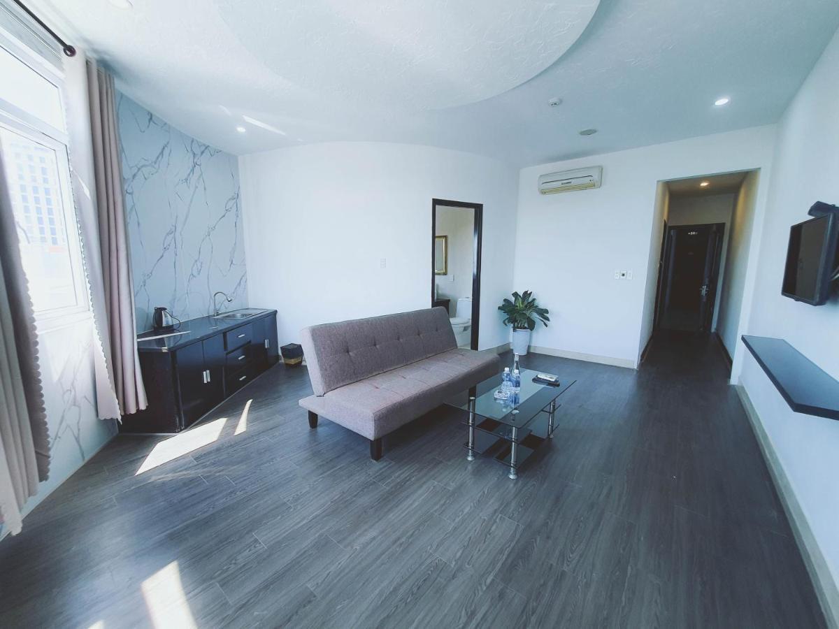 D-Life Hotel & Apartment Da Nang Exterior photo