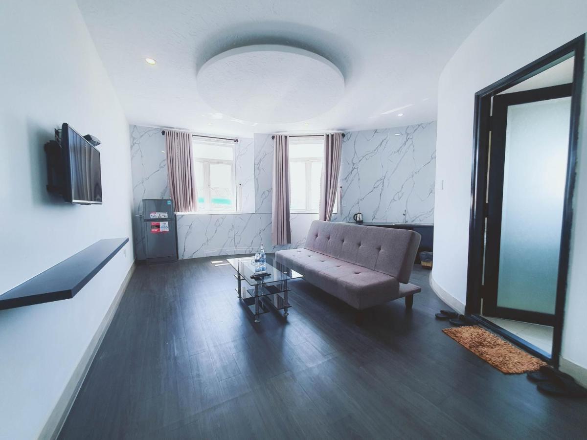 D-Life Hotel & Apartment Da Nang Exterior photo