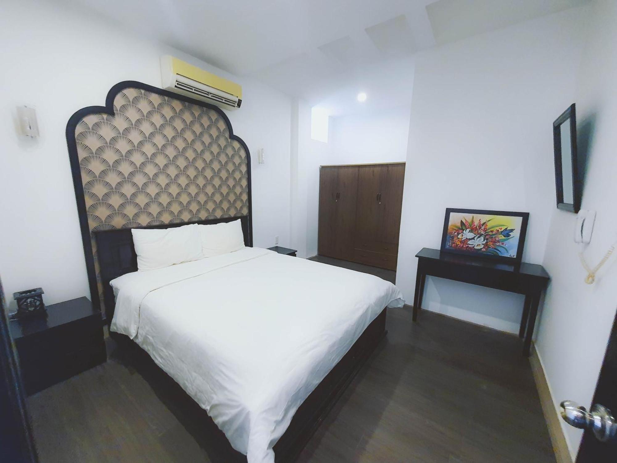 D-Life Hotel & Apartment Da Nang Exterior photo